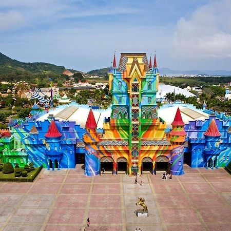 150M Da Praia Em Um Fantastico Edificio Em Balneario Picarras Apartment Luaran gambar