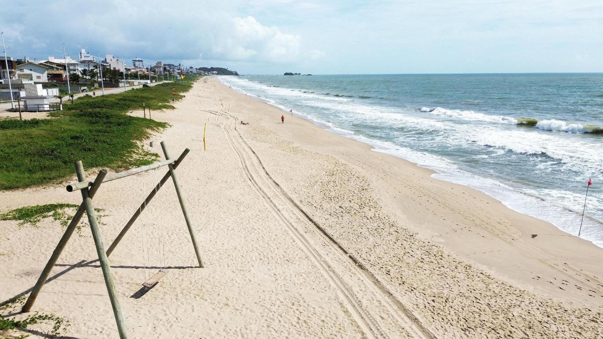 150M Da Praia Em Um Fantastico Edificio Em Balneario Picarras Apartment Luaran gambar