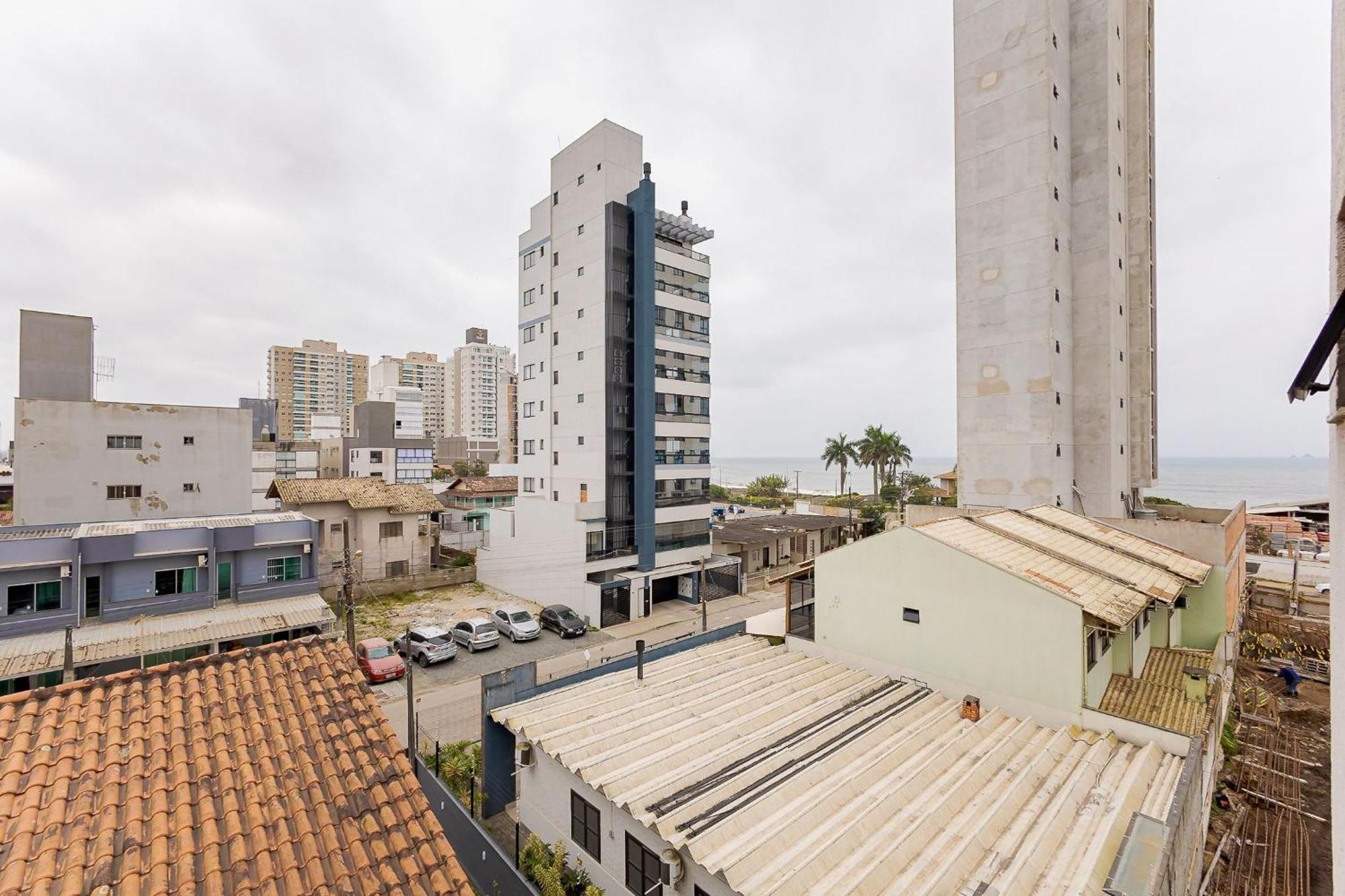 150M Da Praia Em Um Fantastico Edificio Em Balneario Picarras Apartment Luaran gambar